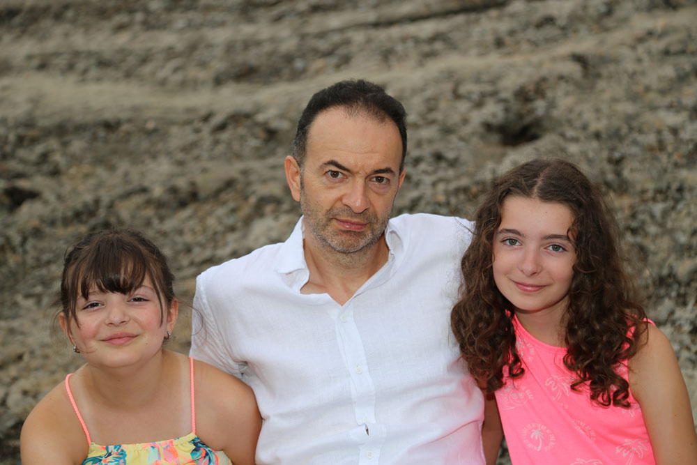 photo2
